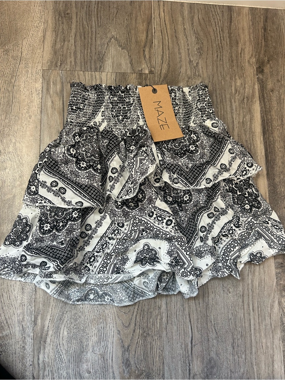 MAZE Black & White Paisley Mini Skirt